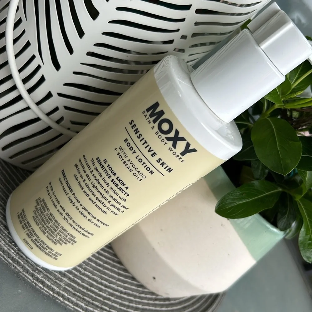 🩶5/$30 Moxy Bath & Body Works Sensitive Skin Body Lotion NEW